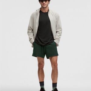 Lululemon Base Pace Breaker Men's Dark Green Performance Shorts XXL Rainforest
